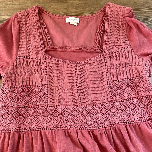 Anthropologie Meadow Rue 3/4 Sleeve Salmon Top Size Medium - Picture 3 of 3